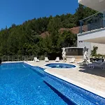 Tophill Altezza Premium - Best View And Pool