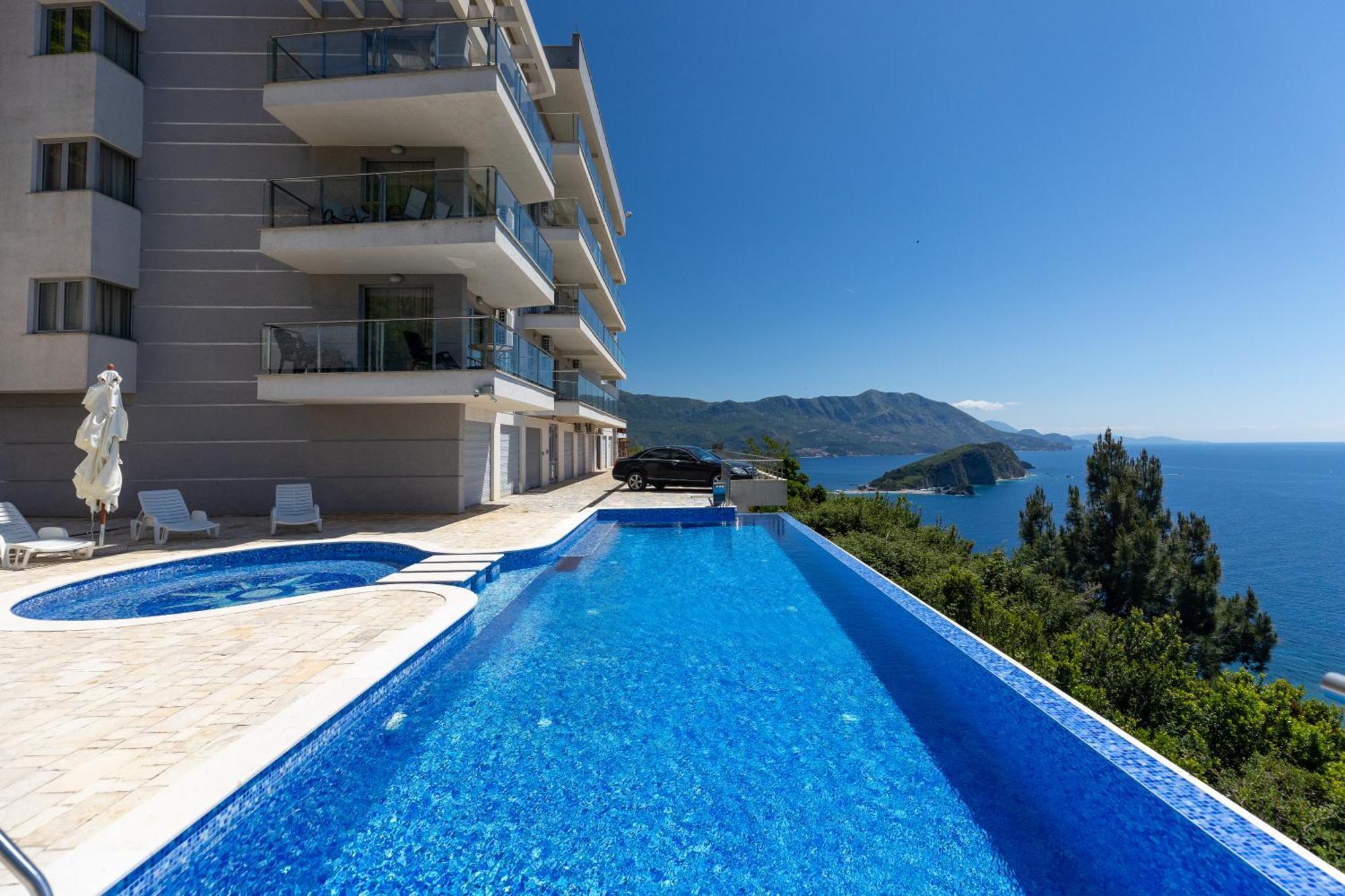 Daire Tophill Altezza Premium - View And Pool Budva
